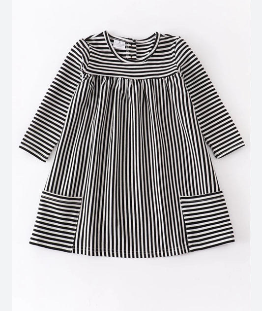 Black & White Stripe Dress with Pockets